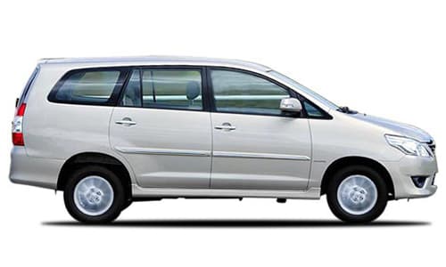 Hire Toyota Innova in Sidlaghatta
